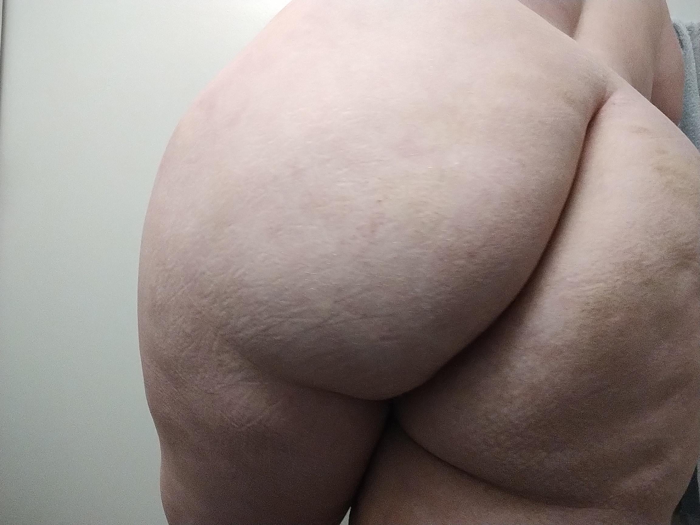 Craving to have my ass spanked and used