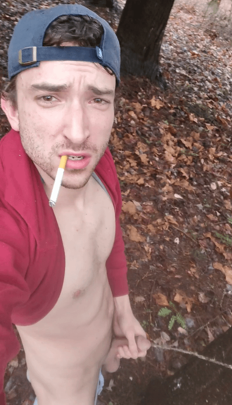Is smoking and pissing a kink Any guys here into